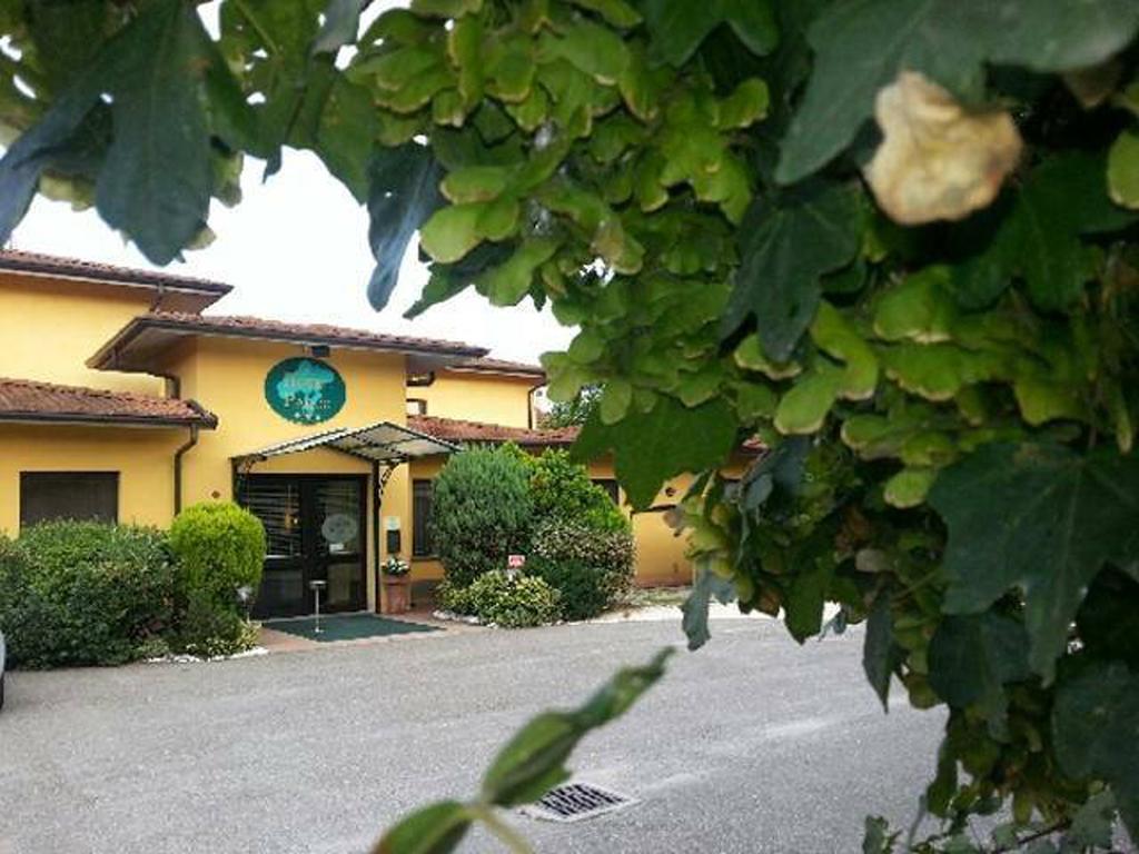 Hotel Parco Castelvetro Piacentino Ngoại thất bức ảnh
